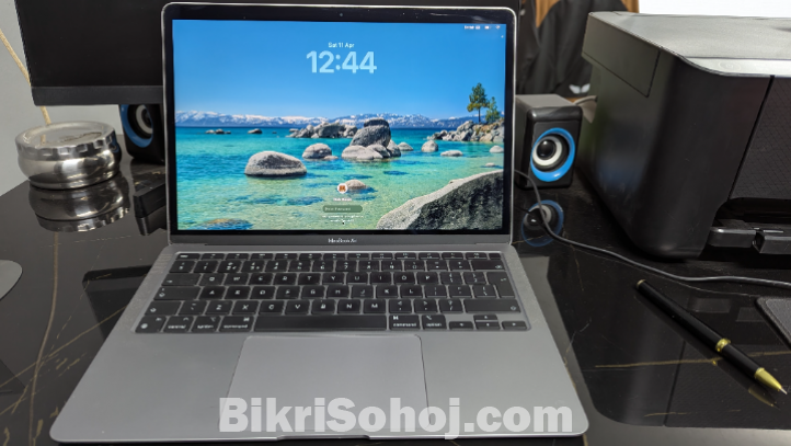 MacBook Air M1